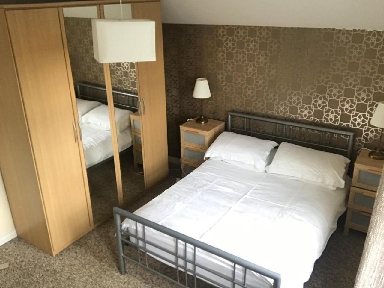 Causeway Holiday Homes Колрейн Екстер'єр фото